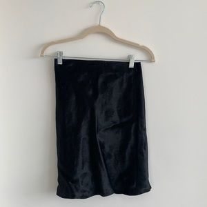 Babaton black silk mini skirt